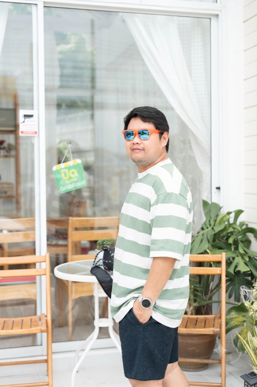 เสื้อยืด ริ้วใหญ่