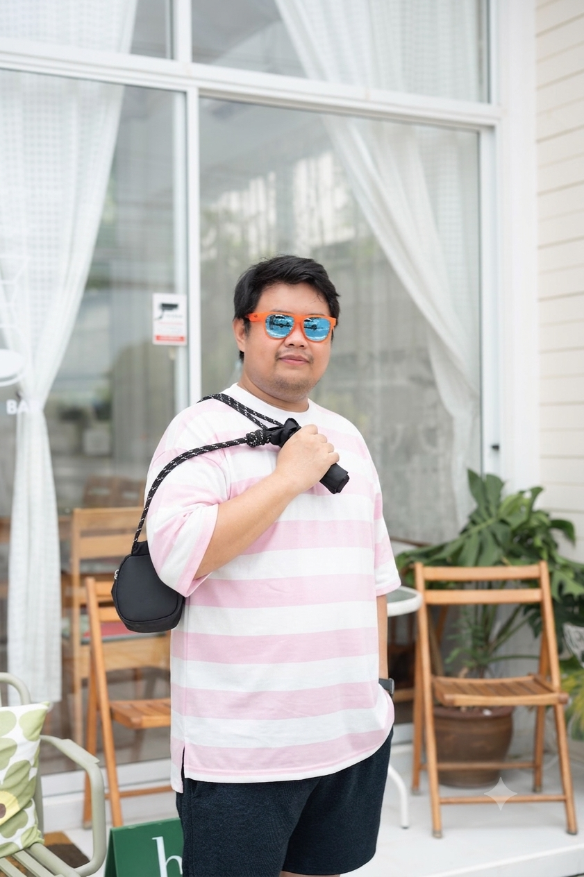 เสื้อยืด ริ้วใหญ่
